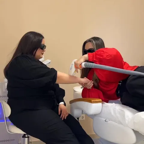 Laser-Haarentfernung bei Seve Aesthetics